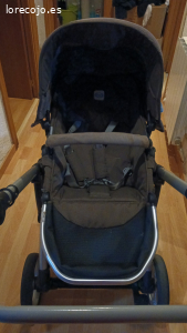 carrito de bebe. Carrito marca PALI COLOR marrón incluido con protector de lluvia
