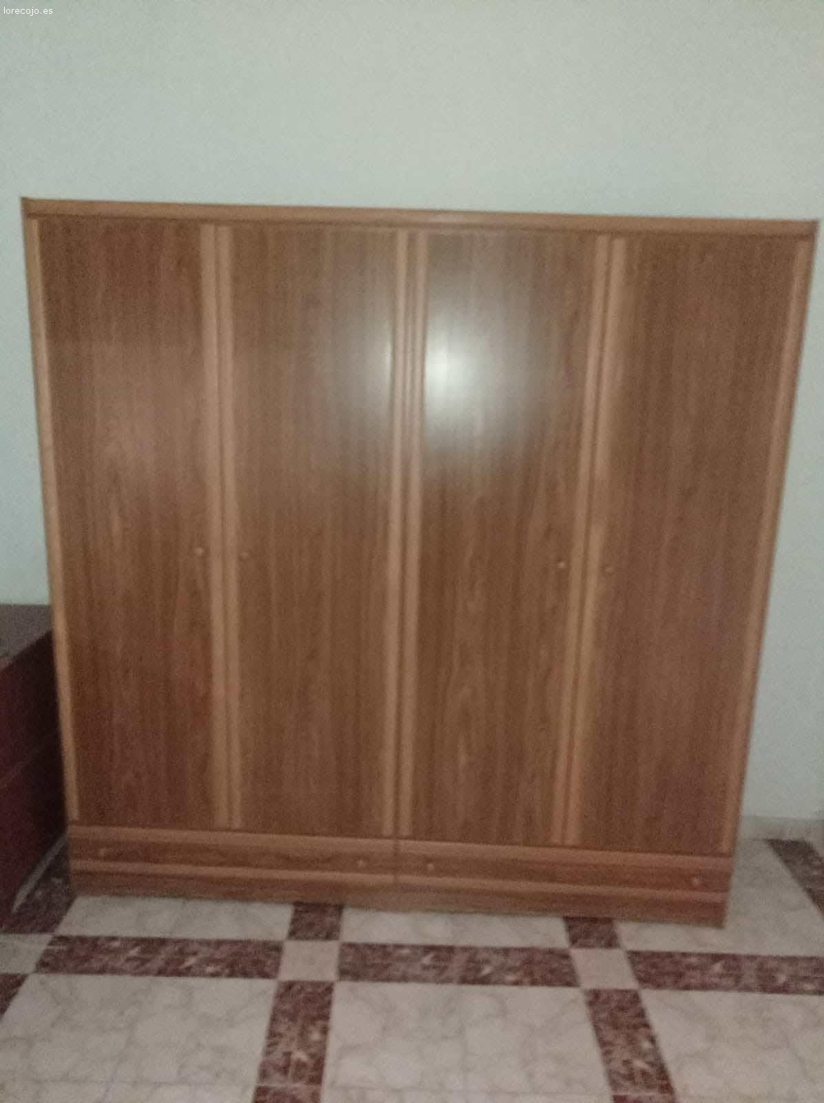 Regalo Armario. Armario 4 puertas