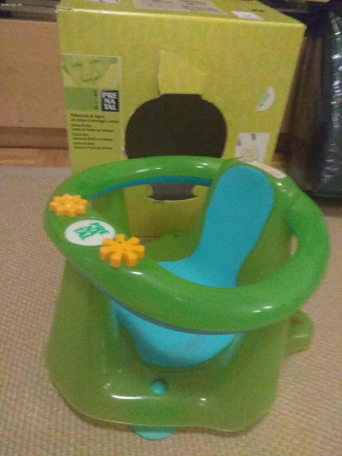 REGALO CUNA VIAJE, ORINALES Y SILLA BAÑO. Regalo cuna de viaje y colchón en perfecto estado. 2 orinales y una silla de baño con ventosas para agarrarse a la bañera. Recoger en mi domicilio.